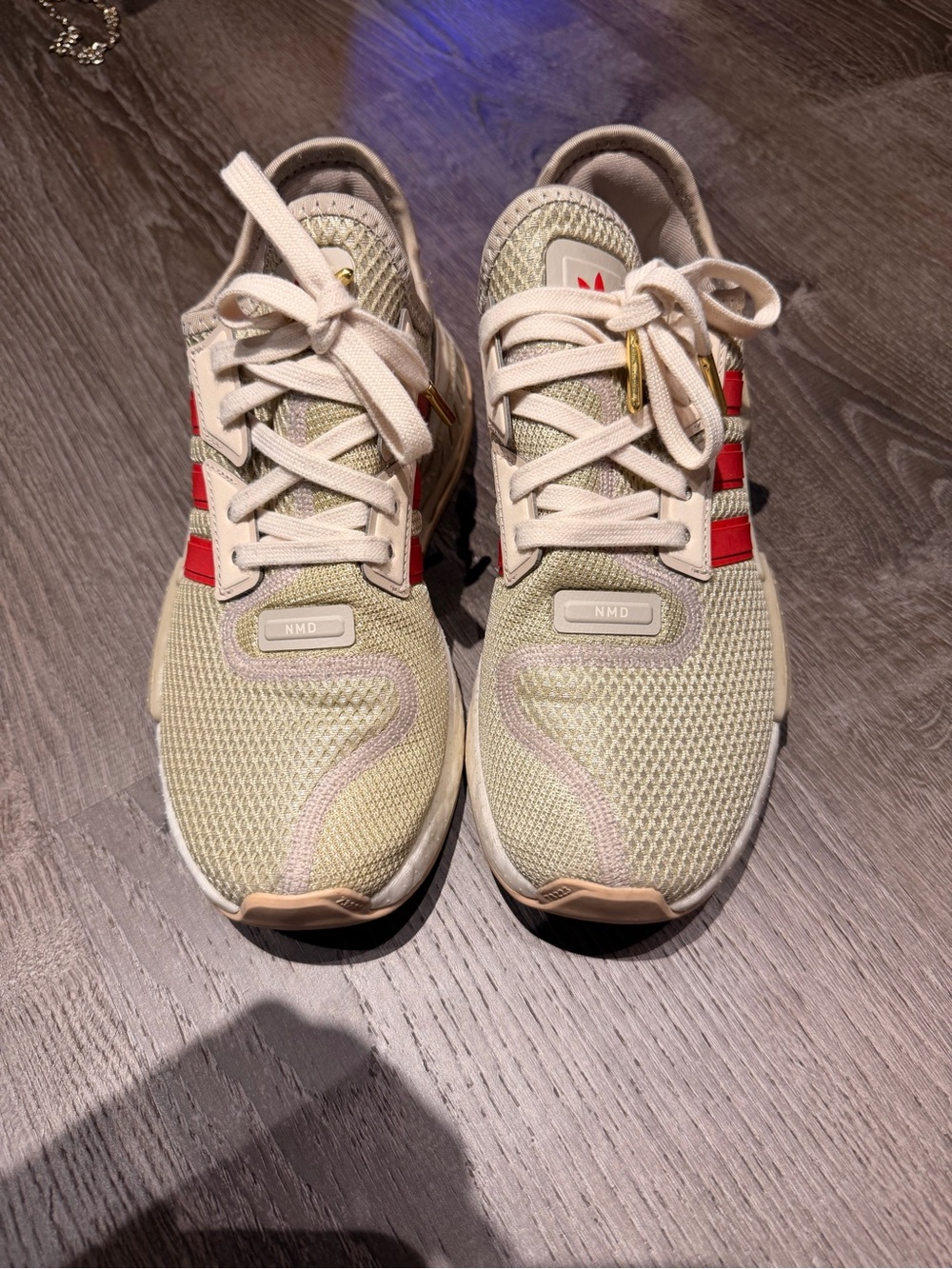 adidas Kids Beige Sneakers with Red Stripes